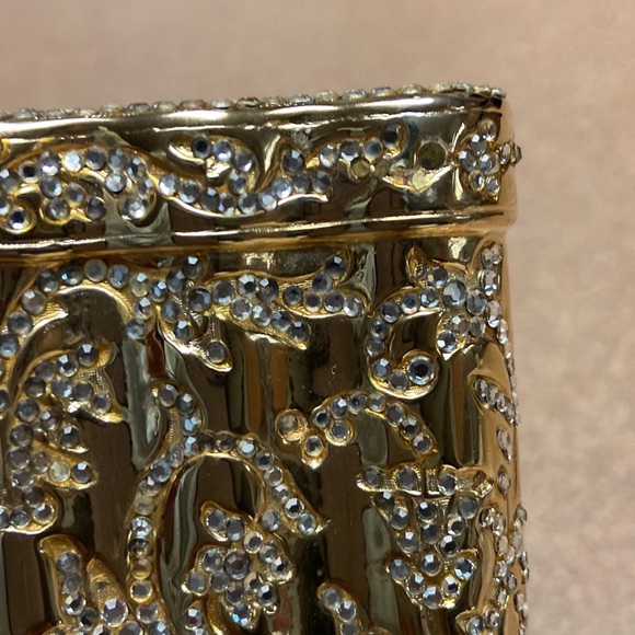 Judith Leiber Embellished Clutch - Picture 12 of 16